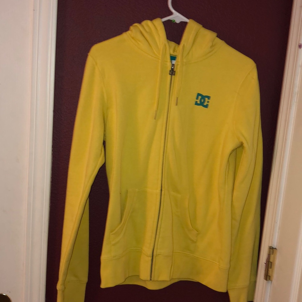 Yellow dc jacket